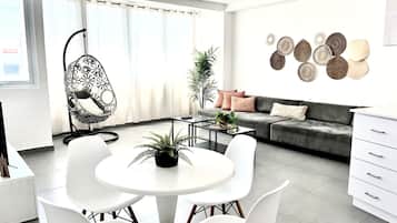 Apartamento, para fumantes | 2 quartos, acesso à internet de alta velocidade