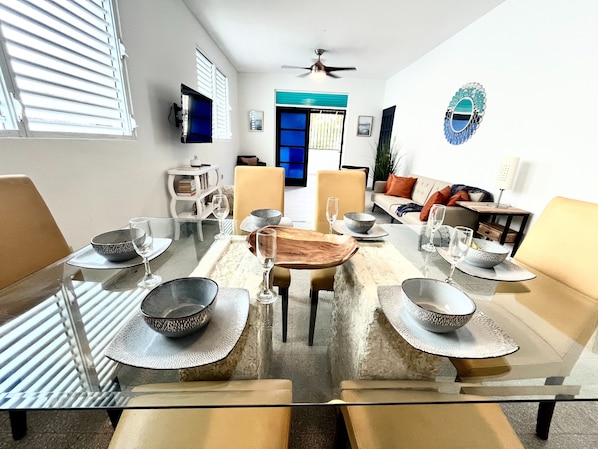 Apartment, Smoking | 3 bedrooms - 3BR 2BA Balconies Hip Lo za Beach Caf s (San Juan)