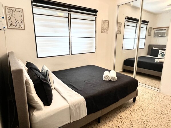 Apartment, Smoking | 2 bedrooms - Walk 6 Min to Beaches Eats 10 Min to SJU (San Juan)