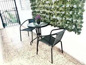 아파트, 흡연 | 2 개의 침실