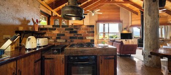 Daybreak Lodge | High Country Earthen Escape