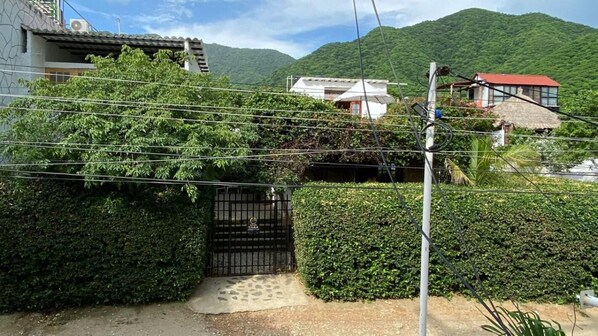 Habitació, 1 dormitori, accessible, fumadors | Àrea exterior de l'allotjament