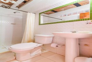 Kamar, 1 kamar tidur, Boleh Merokok, balkon | Kamar mandi