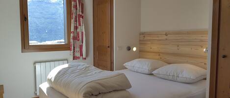 2 bedrooms, free WiFi