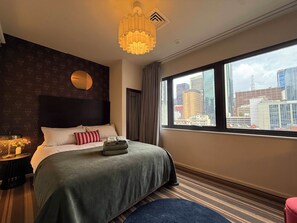 1 chambre, fer et planche à repasser, Wi-Fi, draps fournis