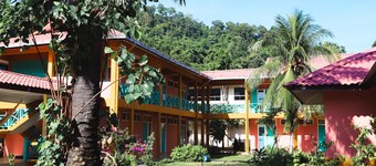 Papaya Resort