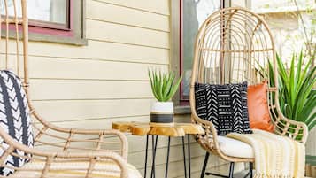 Jungle Aura | Terrace/patio