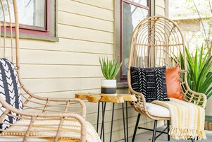Jungle Aura | Terrace/patio