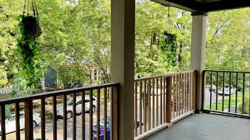 Jungle Cabin | Terrace/patio