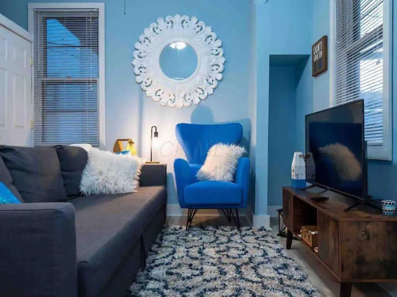 Smart TV 55 pulgadas con canales de televisión digitales, Netflix, Hulu