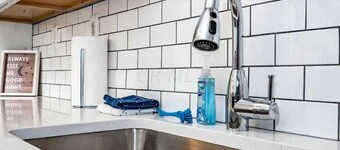 Jungle House Boutique Lofts – Downtown Columbus & Short North