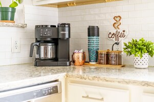 Jungle Aura | Coffee and/or coffee maker