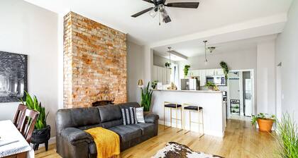 Jungle House Boutique Lofts – Downtown Columbus & Short North