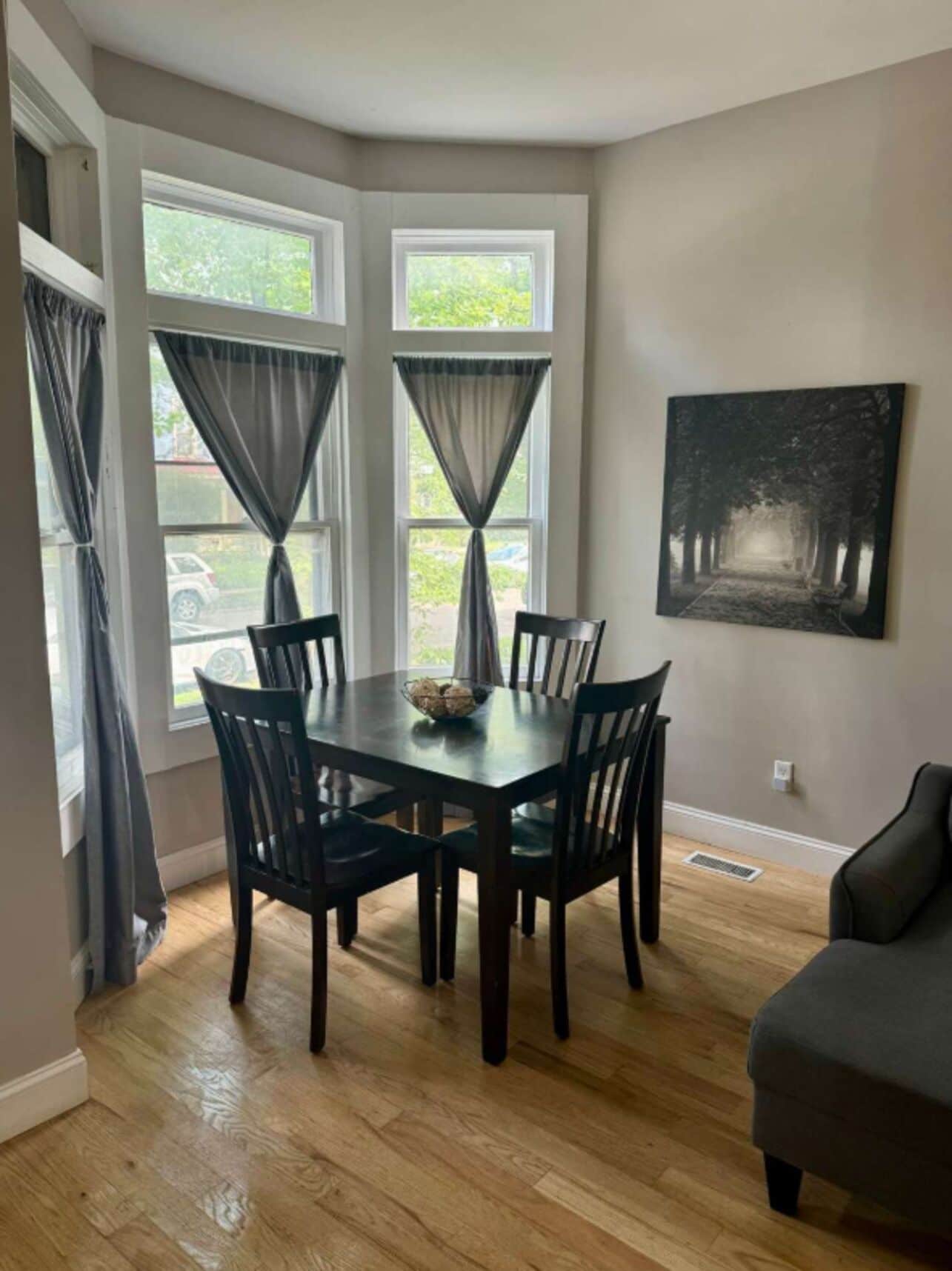 Jungle Aura | Dining room