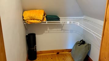 Egyptian cotton sheets, premium bedding, memory foam beds, free minibar