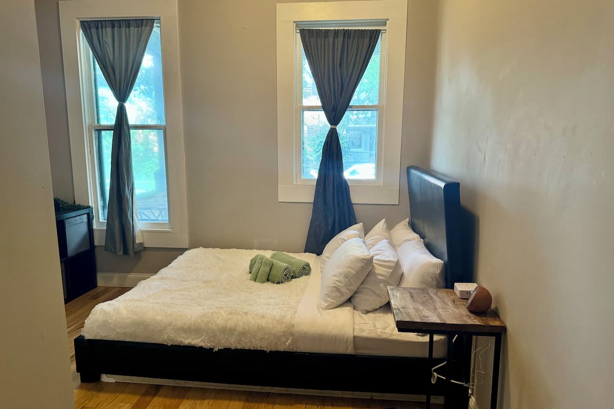 Exclusive House, Non Smoking, Pets allowed | Free WiFi