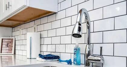 Jungle House Boutique Lofts – Downtown Columbus & Short North