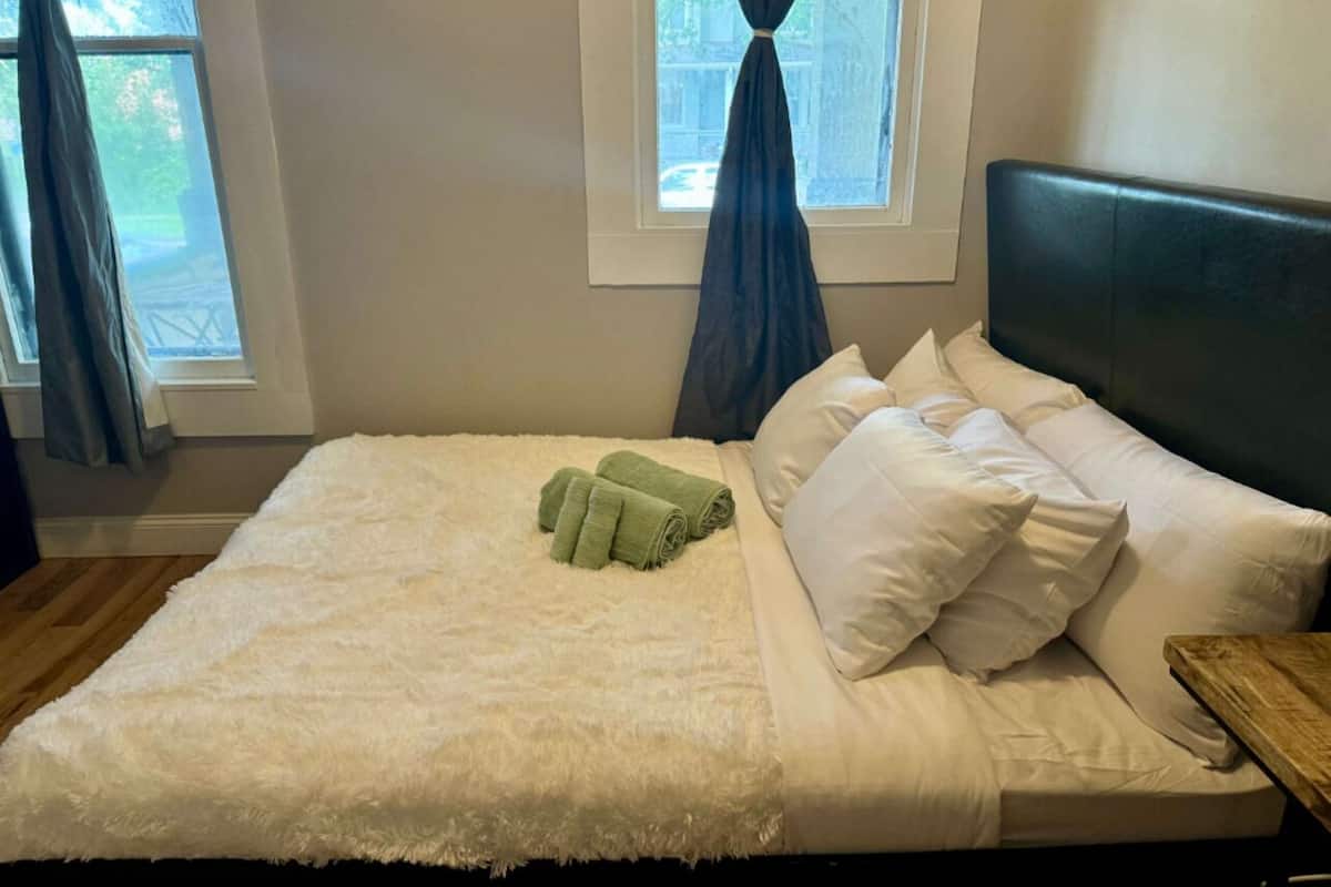 Egyptian cotton sheets, premium bedding, memory-foam beds, free minibar