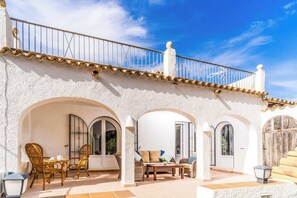 Villa (2 Bedrooms) | Aussenbereich