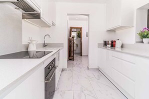 Villa (2 Bedrooms) | Innenbereich