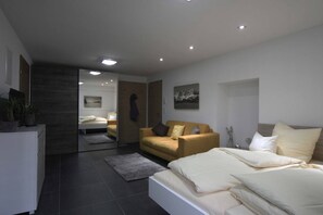 Apartment | Living room