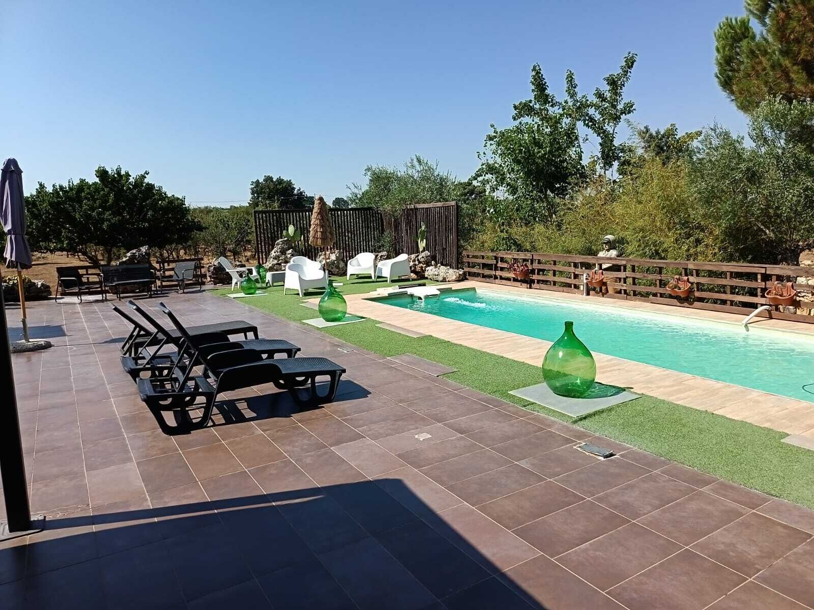 Piscina stagionale all'aperto