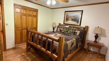 Individually decorated, individually furnished, laptop workspace