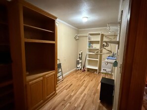 Signature House, 3 Bedrooms, Patio, Mountain View