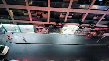 Apartment, Multiple Bedrooms, Accessible, Balcony | Parking