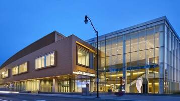 House | 3 bilik tidur, meja, Internet