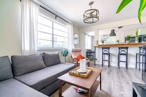 House | 1 bedroom, Internet - Short North Convention Private Parking Pets (Columbus)