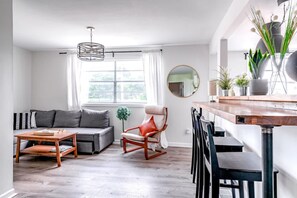 Apartment | 1 bedroom, Internet