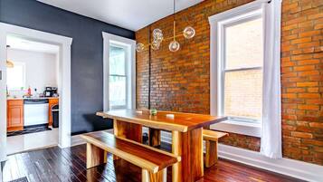 Rumah | 4 kamar tidur