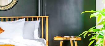 Prime Location Clean Top Rated Free Parking