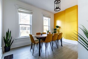 4 habitaciones y escritorio 