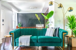 2 bedrooms