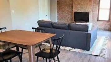 House | 2 bedrooms, Internet