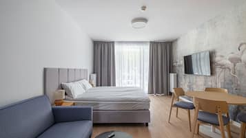 Standard Apartment, Garden View, Ground Floor | Free WiFi