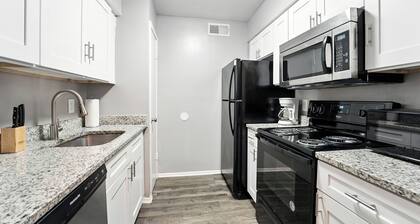 Spacious 2BR Furnished Apartment I Pool