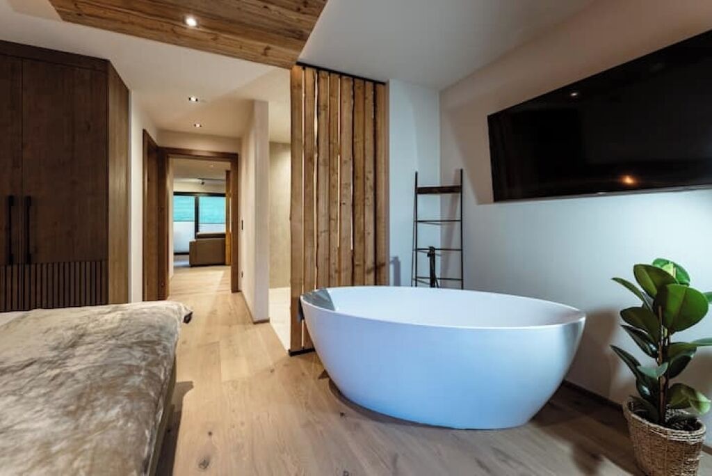 1 bedroom, in-room safe, travel cot, free WiFi