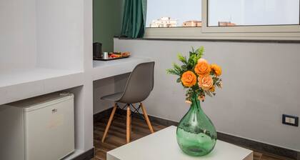 Chambre 'Garibaldi - Matrimoniale' avec balcon, Wi-Fi et climatisation