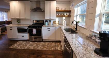 The Gilbert - Beautiful Home & Perfect Location