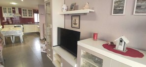 Interior - 2-bedroom apartment El Frances in Campello, 100m from sea, boulevard & shops (El Campello)