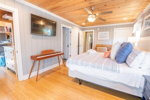 3 Schlafzimmer, Bügeleisen/Bügelbrett, Internetzugang, Bettwäsche