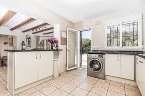 Villa (3 Bedrooms) | Interior