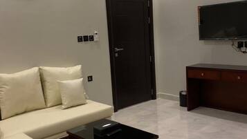 Family Suite, 2 Bedrooms | In-room safe, free WiFi