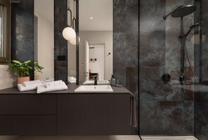 Douche, serviettes fournies