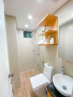 Casa, 1 habitación, vista a la ciudad | Baño