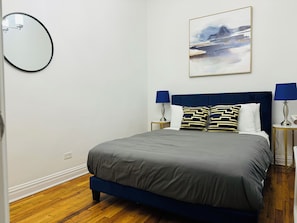 2 bedrooms, iron/ironing board, travel cot, free WiFi