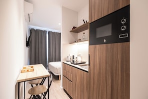 Standard Studio | Iron/ironing board, free WiFi